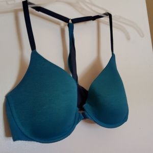 VS blue bra